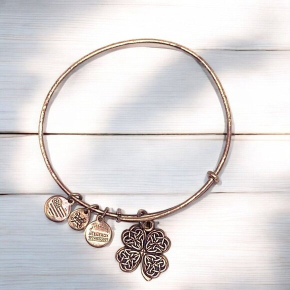 Alex and Ani Four Leaf Clover Charm Bracelet Gold Finish - Expands 2"- 3.5" - Picture 1 of 2